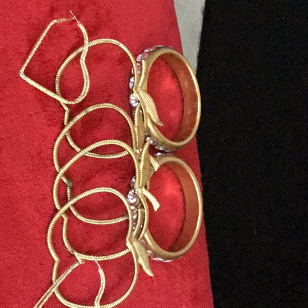 Vintage Apple “B” Bangles and extra